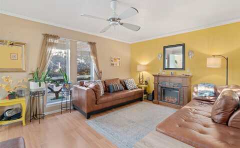 Matilda, DALLAS, TX 75206