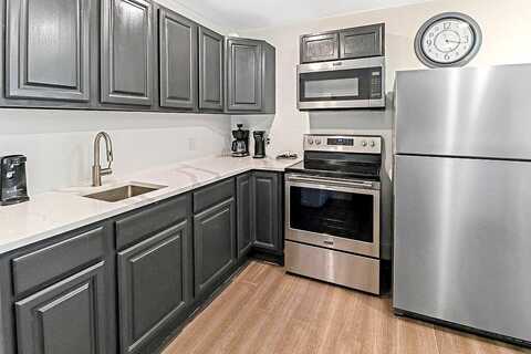 Fortner, MEXICO BEACH, FL 32456