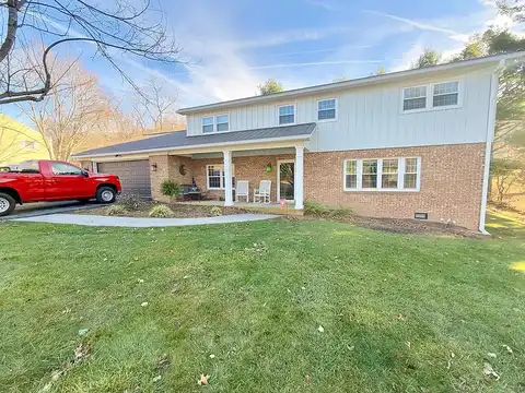 Summit, BLUEFIELD, VA 24605