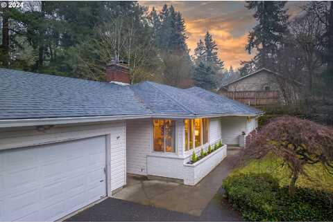 Bryant, LAKE OSWEGO, OR 97034