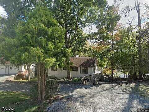 Brooks Point, UNION HALL, VA 24176