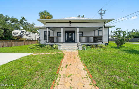 New York, LYNN HAVEN, FL 32444