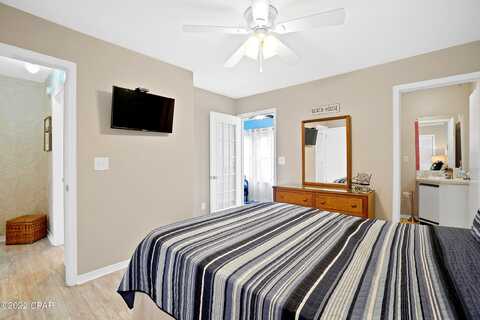 White Sandy, PANAMA CITY BEACH, FL 32407