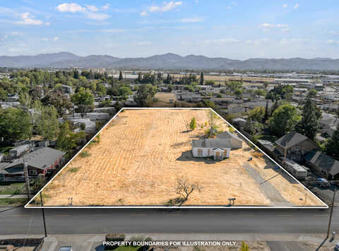 De Barr, MEDFORD, OR 97501