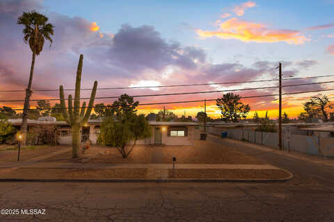 Mountain, TUCSON, AZ 85706
