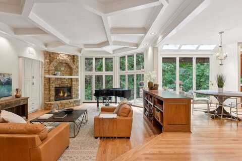Sugarwood, LONG LAKE, MN 55356