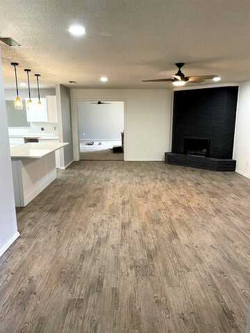 67Th, LUBBOCK, TX 79413
