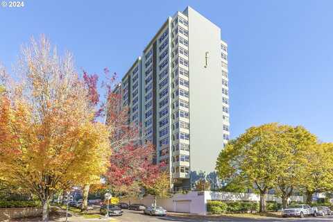17Th, PORTLAND, OR 97232