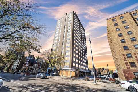 Prospect, MILWAUKEE, WI 53202