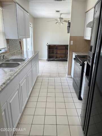 Cambridge, SOUTH DAYTONA, FL 32119