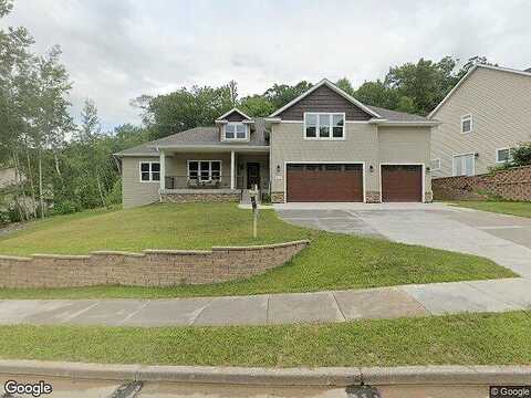 Oakwood Hills, EAU CLAIRE, WI 54701