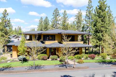 Mt Mcloughlin, BEND, OR 97703