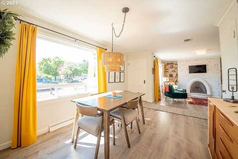 Main, WARRENTON, OR 97146