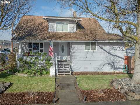 Roberts, THE DALLES, OR 97058