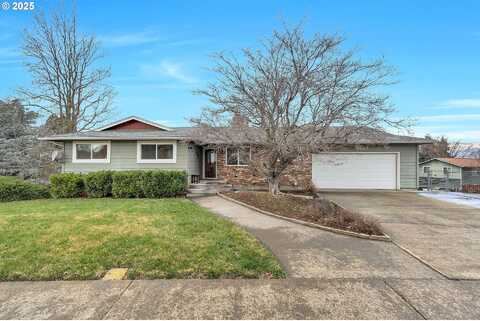Royal Crest, THE DALLES, OR 97058