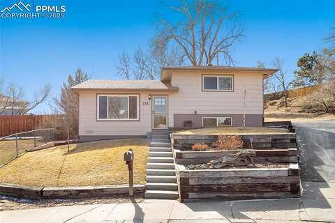 Camelot, COLORADO SPRINGS, CO 80904