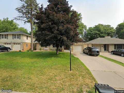 Windsor, MINNEAPOLIS, MN 55436
