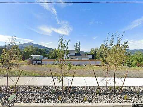 May, HOOD RIVER, OR 97031