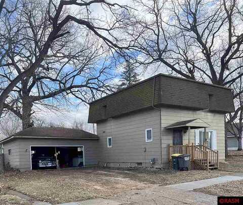 Hunt, LAKE CRYSTAL, MN 56055