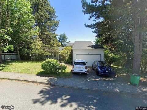 35Th, PORTLAND, OR 97221