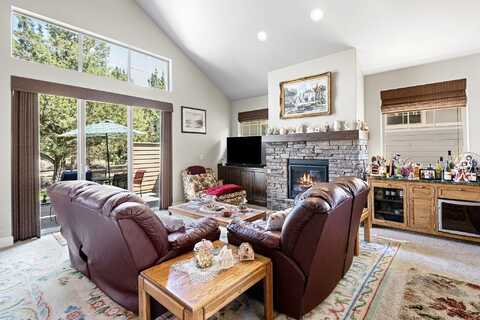 Split Rail, REDMOND, OR 97756
