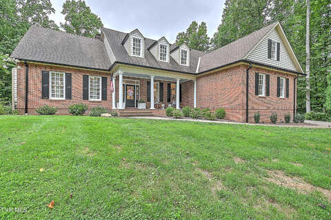 Summer, BRISTOL, VA 24202