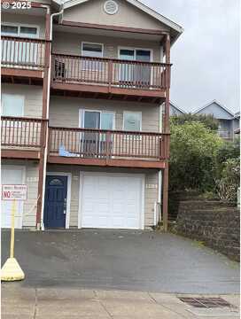 15Th, LINCOLN CITY, OR 97367