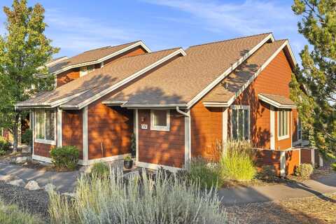 Village, REDMOND, OR 97756