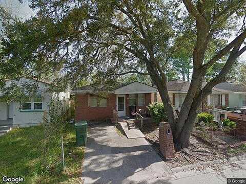 Comer, SAVANNAH, GA 31415