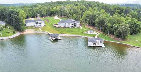 Oakshire, WIRTZ, VA 24184