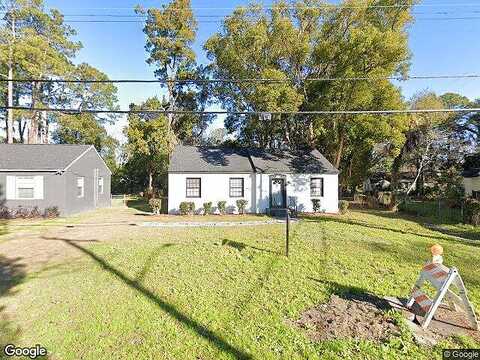 Holly, SAVANNAH, GA 31404