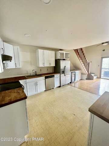 Meadow View, BUSHKILL, PA 18324