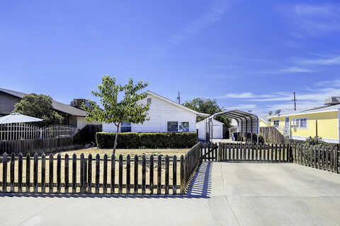 Merced, AVENAL, CA 93204
