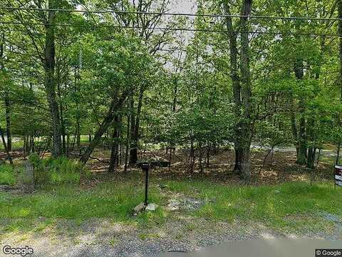 High, CRESCO, PA 18326