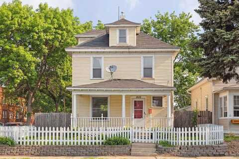 Sherburne, SAINT PAUL, MN 55104