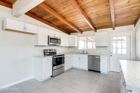 Hildreth, TUCSON, AZ 85746