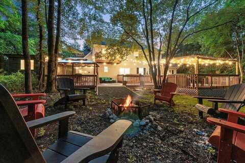 Mink, LONG POND, PA 18334