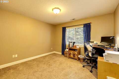 Alina, SALEM, OR 97306