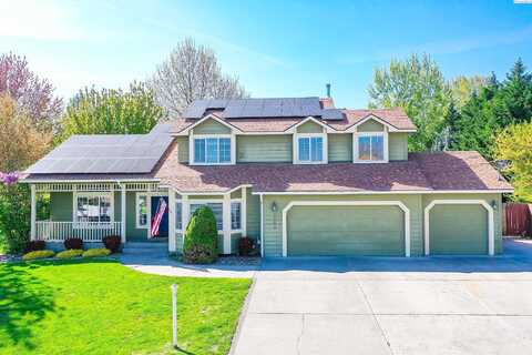 Katie, KENNEWICK, WA 99338