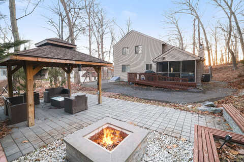 Brentwood, BUSHKILL, PA 18324