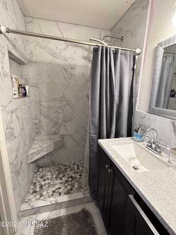 Oakhaven, TUCSON, AZ 85746