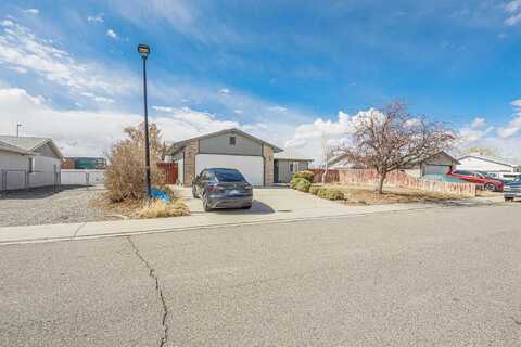 Seckel, CLIFTON, CO 81520
