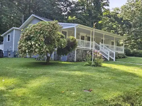 Peery Hollow, HOT SPRINGS, VA 24445