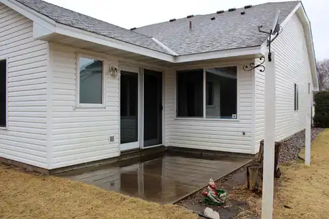 Hillcrest, BECKER, MN 55308