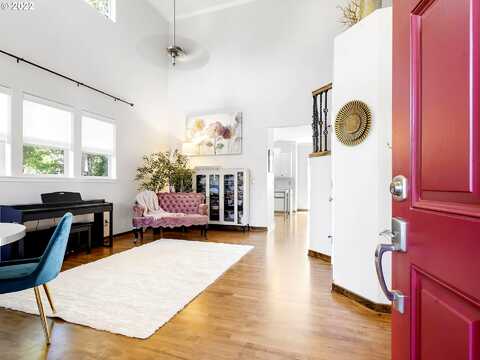 58Th, TUALATIN, OR 97062