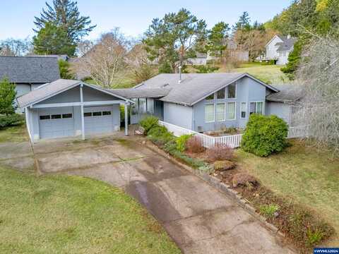 Combs, YACHATS, OR 97498