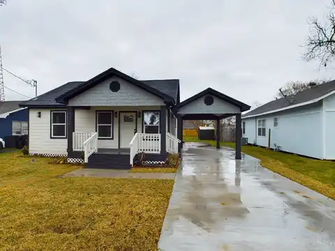Avenue A, NEDERLAND, TX 77627