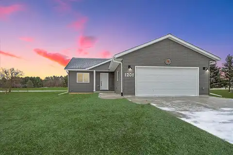 Donald, BOYCEVILLE, WI 54725