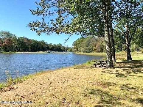 Forest, KUNKLETOWN, PA 18058
