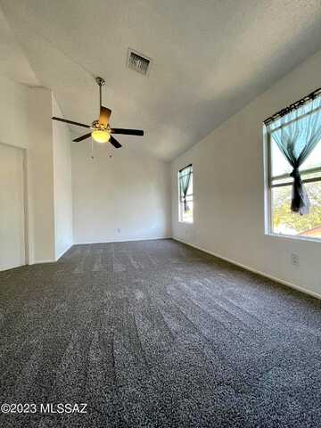 Avenida Obregon, TUCSON, AZ 85746
